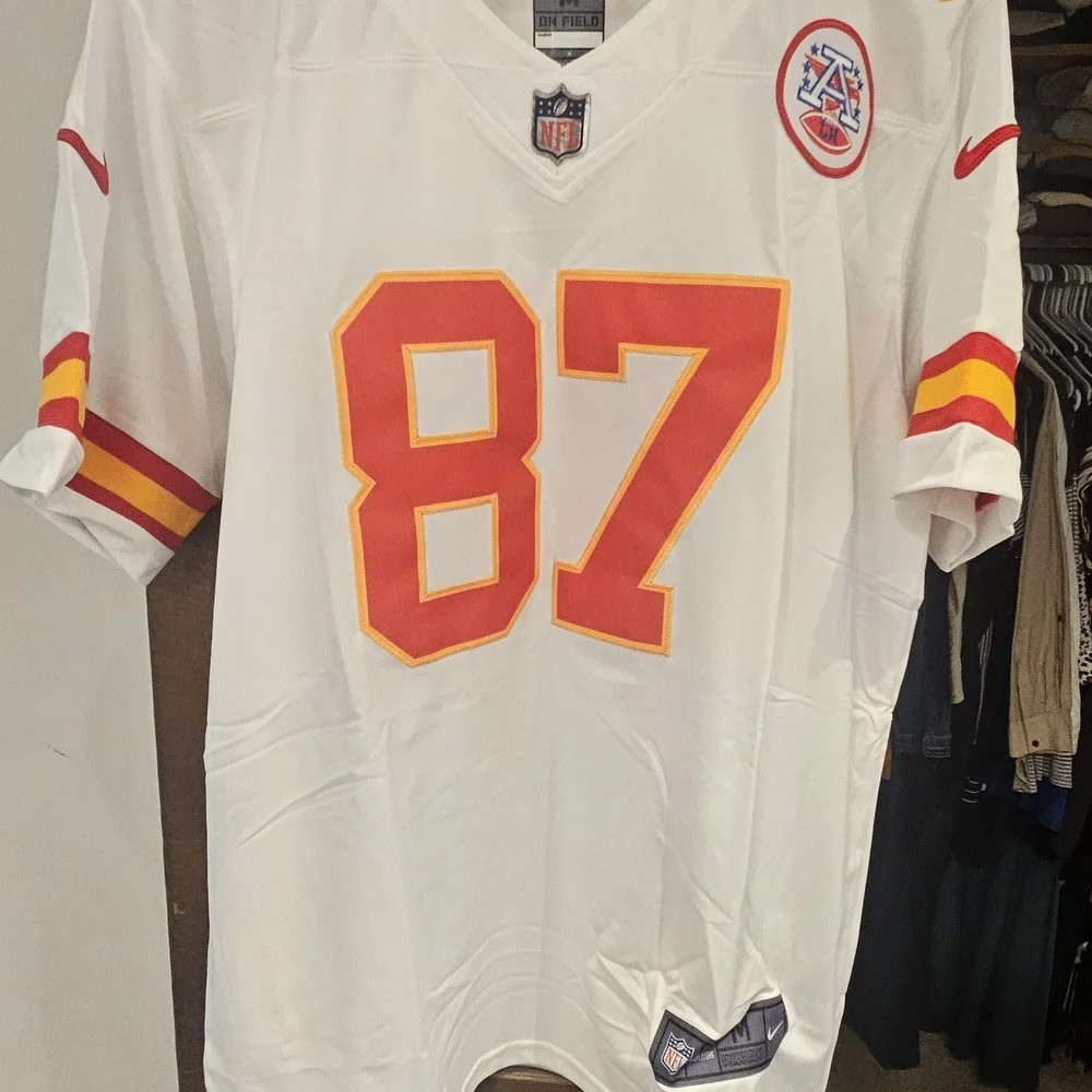 Kansas City Chiefs White Road Jersey. Travis Kelce XXL - Picture 2 of 2